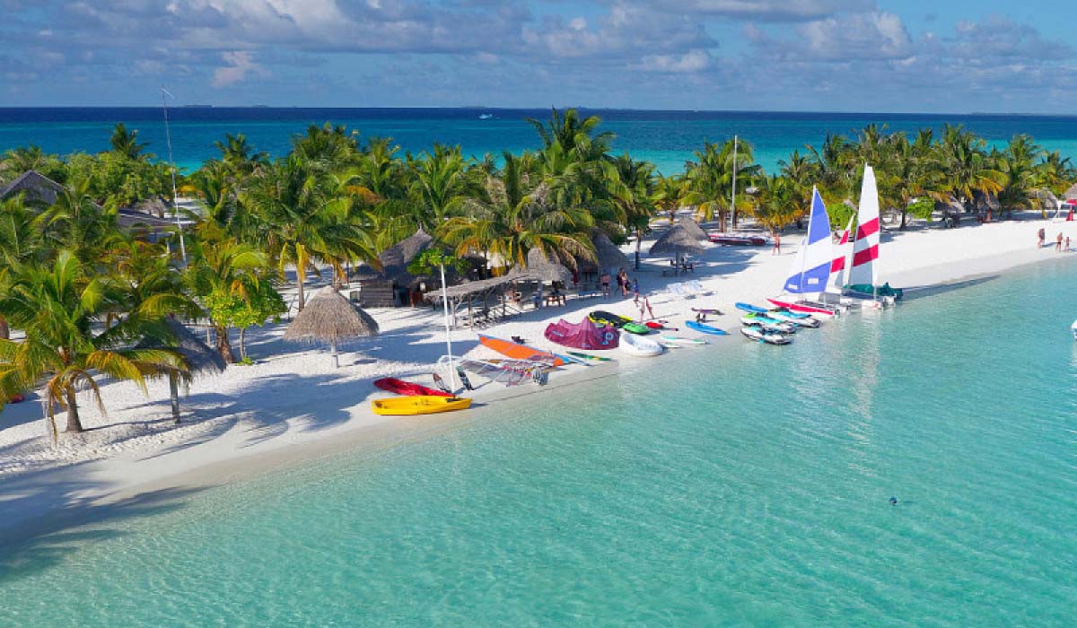Sun-island-resort-banner